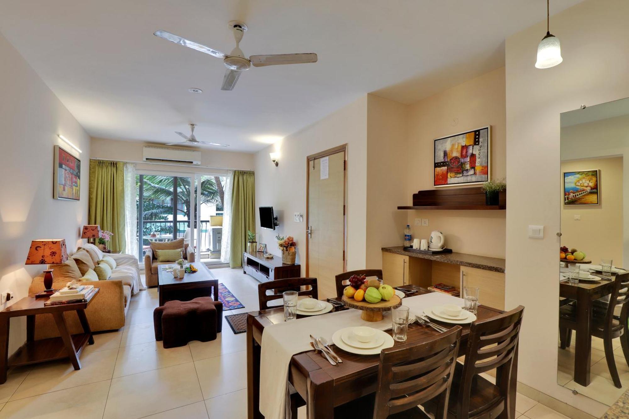 Veera Strand Park Serviced Apartments Near กาลังกูติ ภายนอก รูปภาพ