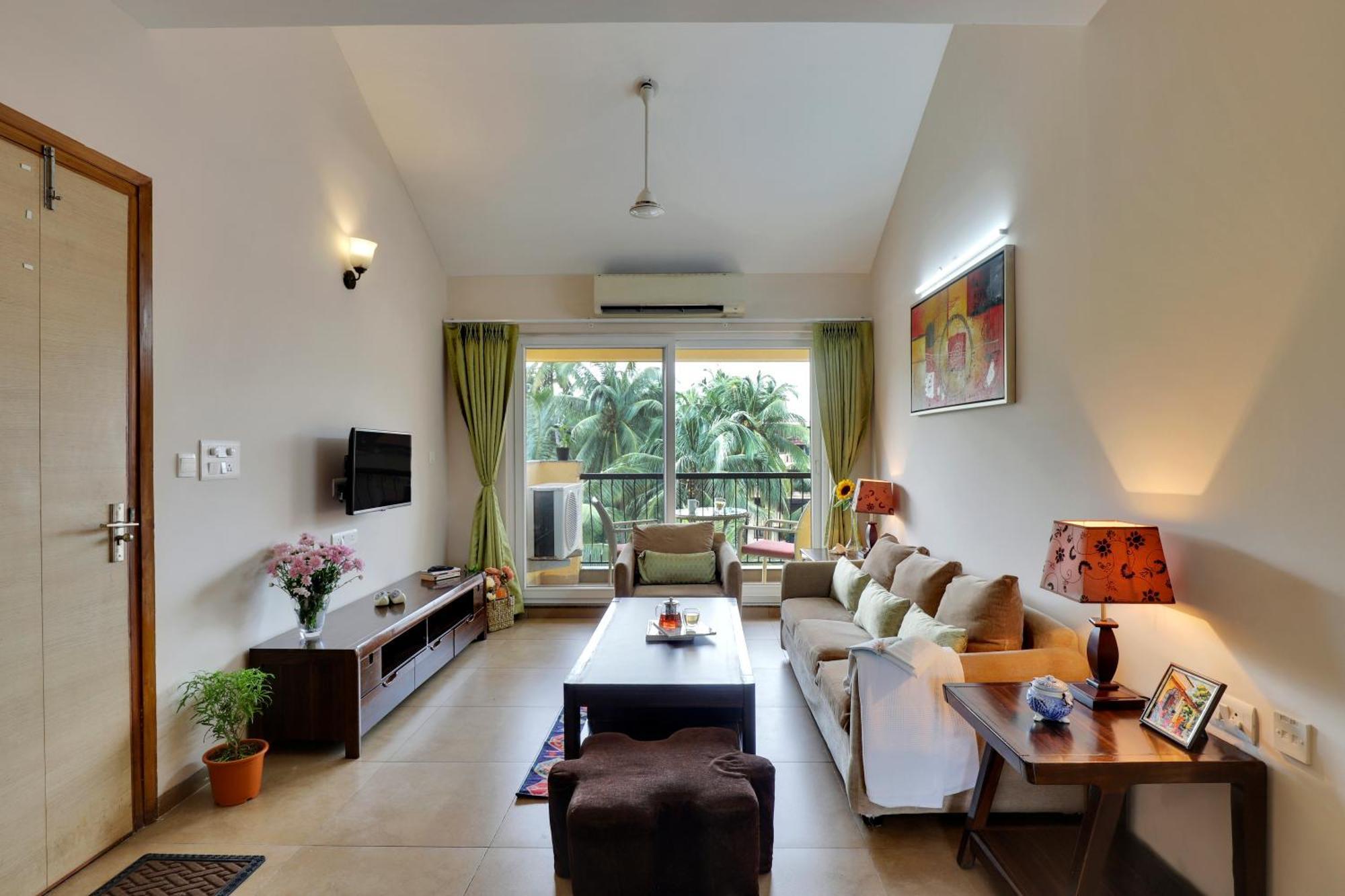 Veera Strand Park Serviced Apartments Near กาลังกูติ ภายนอก รูปภาพ