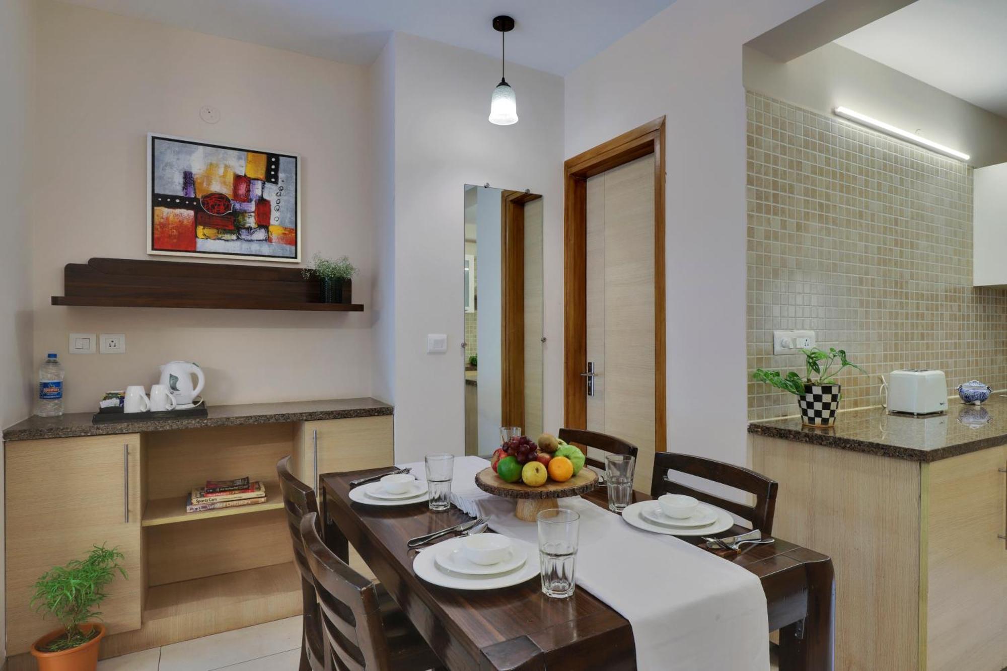 Veera Strand Park Serviced Apartments Near กาลังกูติ ภายนอก รูปภาพ