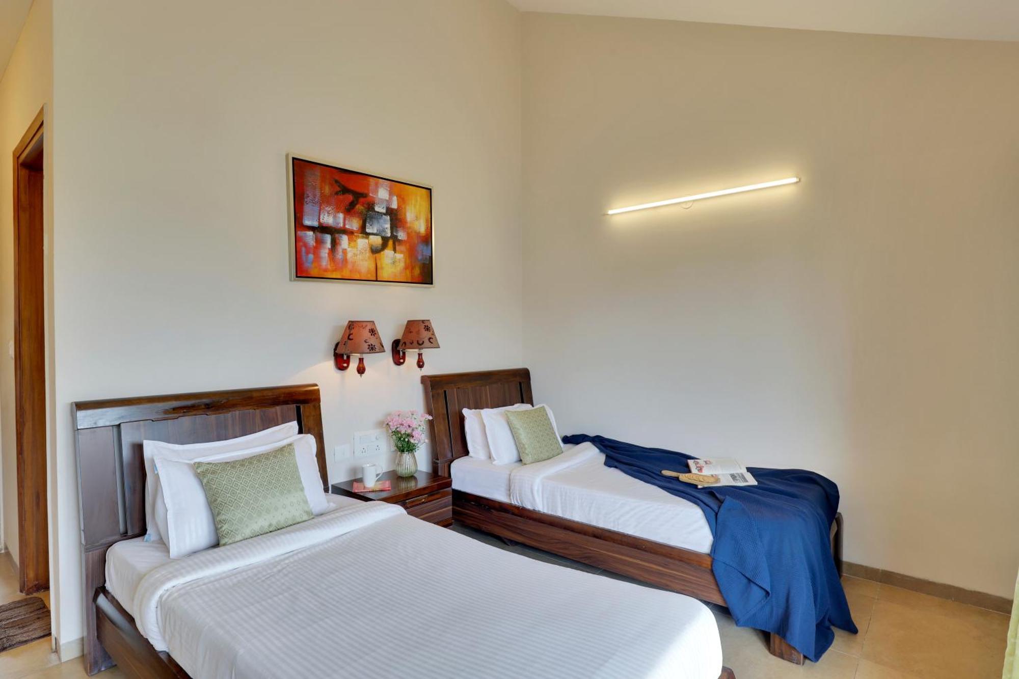 Veera Strand Park Serviced Apartments Near กาลังกูติ ภายนอก รูปภาพ